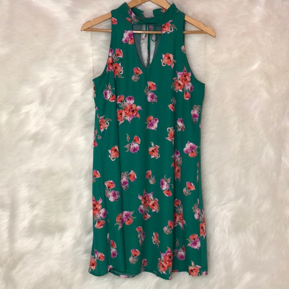 NEW GILLI Floral Dress - Picture 1 of 4
